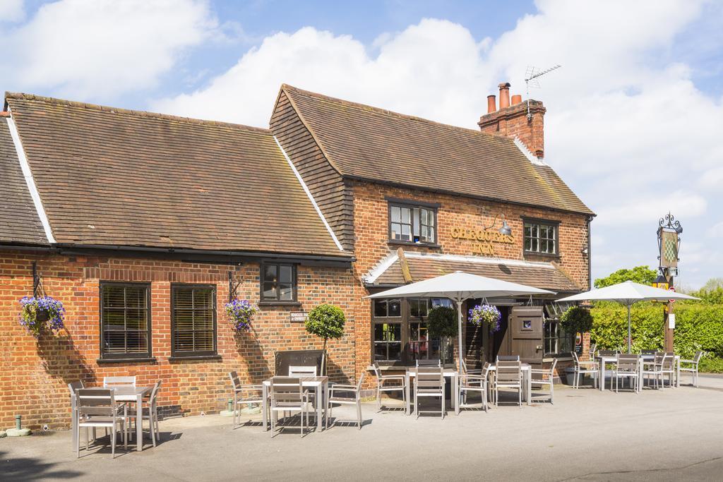The Chequers Inn Beaconsfield Exterior foto